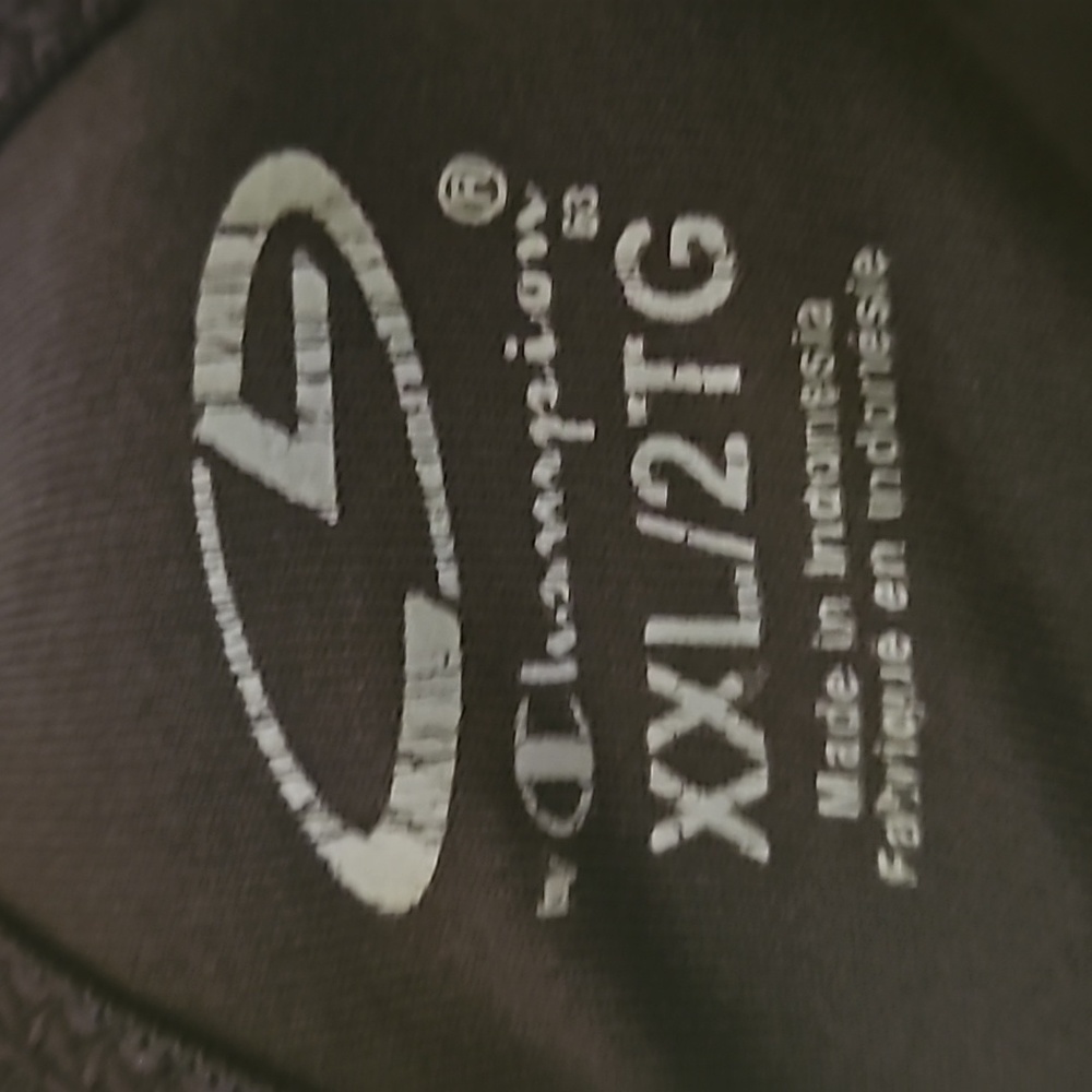 Active wear top - Picture 5 of 8